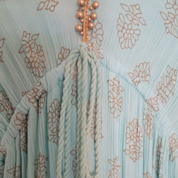 Elegant Mint Green and Cream Maxi Dress - Picture 8 of 10